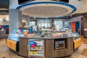 Snack bar - Tru by Hilton Knoxville North I75 (Knoxville)