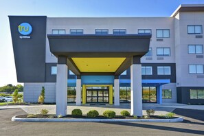 Exterior - Tru by Hilton Huber Heights (Dayton)