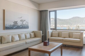 Living area - Hilton Lijiang (Lijiang)