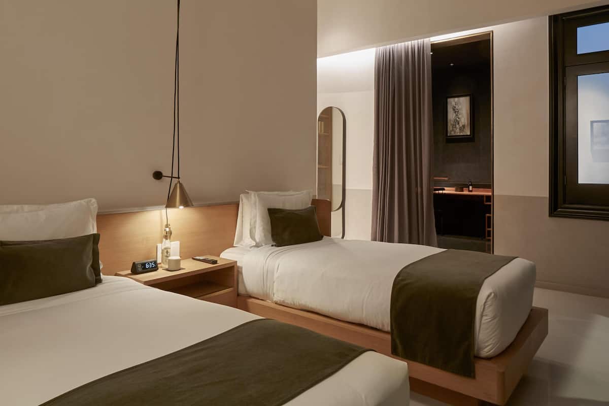 Couette en duvet d'oie, coffres-forts dans les chambres