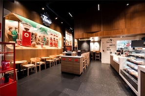 Coffee shop