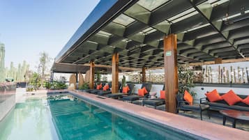 Alberca al aire libre