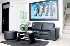 TV - Hotel Estefania Princess (Barranquilla)