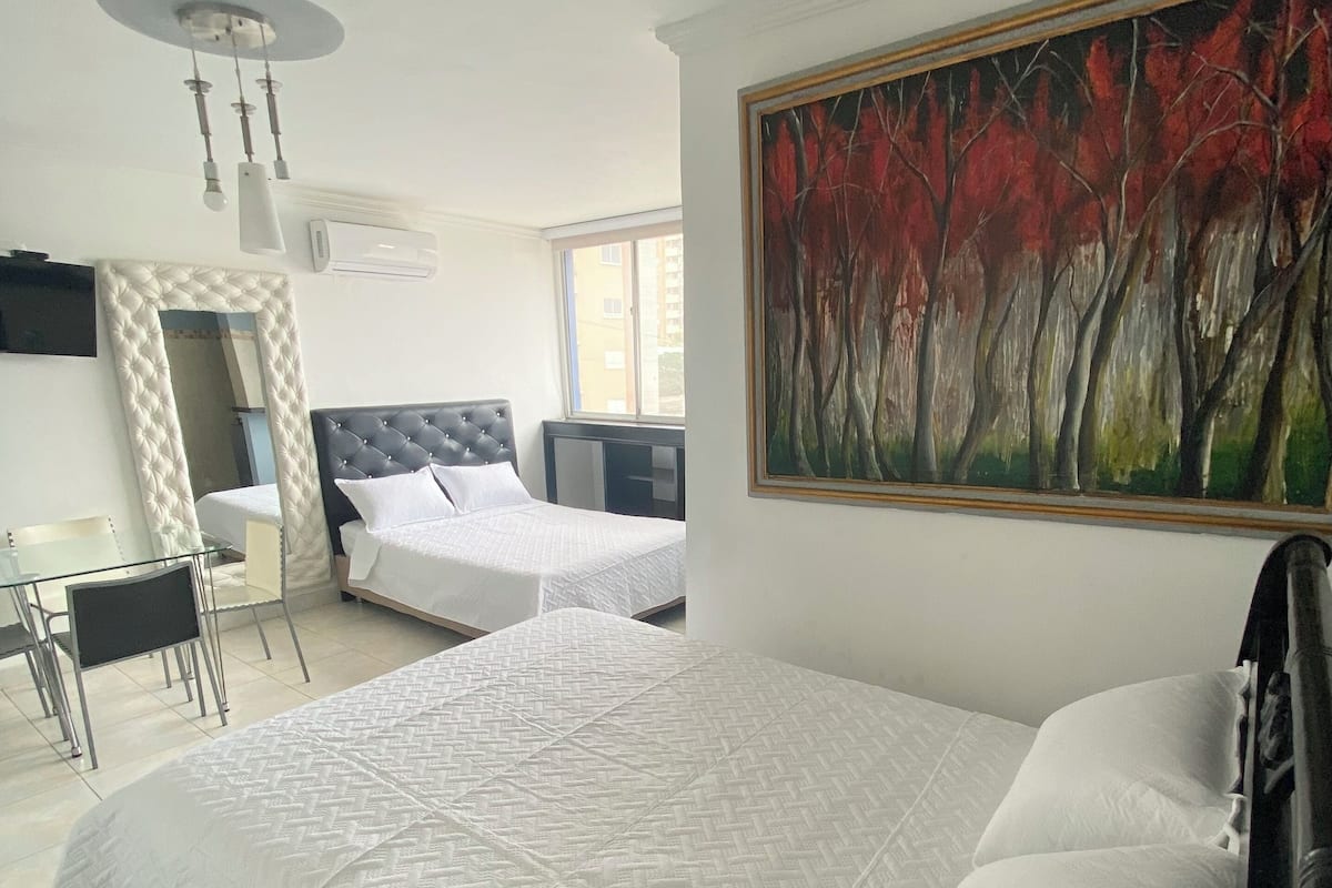 Free WiFi, bed sheets