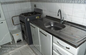 微波炉、厨具/餐具