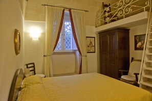 1 bedroom, travel cot, WiFi, bed sheets - Masseria La Stornara. Papavero (Marina di Ginosa)