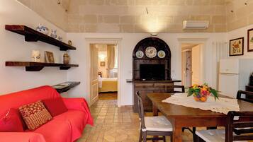 TV connectée, cheminée