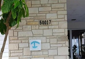 Entrada de la propiedad
