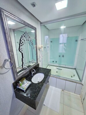 Shower, free toiletries, hair dryer, towels
