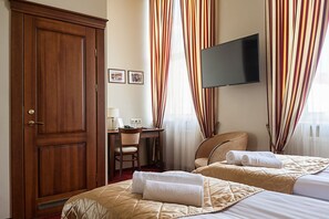 Classic Twin Room, City View - Conviva Hotel (Panevezys)