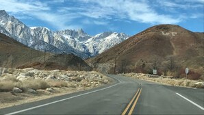 Unclassified image, 3 of 8, button - 3Br 2Ba Ultra Basecamp (Lone Pine)