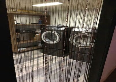 超级 3 室 2 卫基地酒店