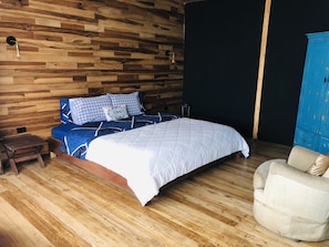 Elite Room