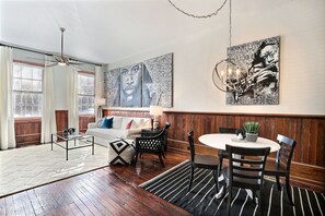 Apartment | Living area