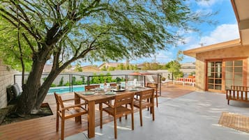 Villa Prestigio | Terraza o patio