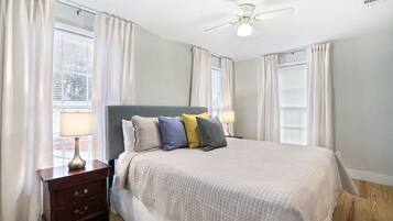Apartment | Iron/ironing board, free WiFi