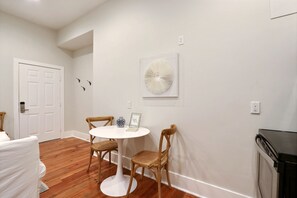 Apartment, Multiple Beds | In-room dining - Gallery Stays - Parkside Suite (Savannah)
