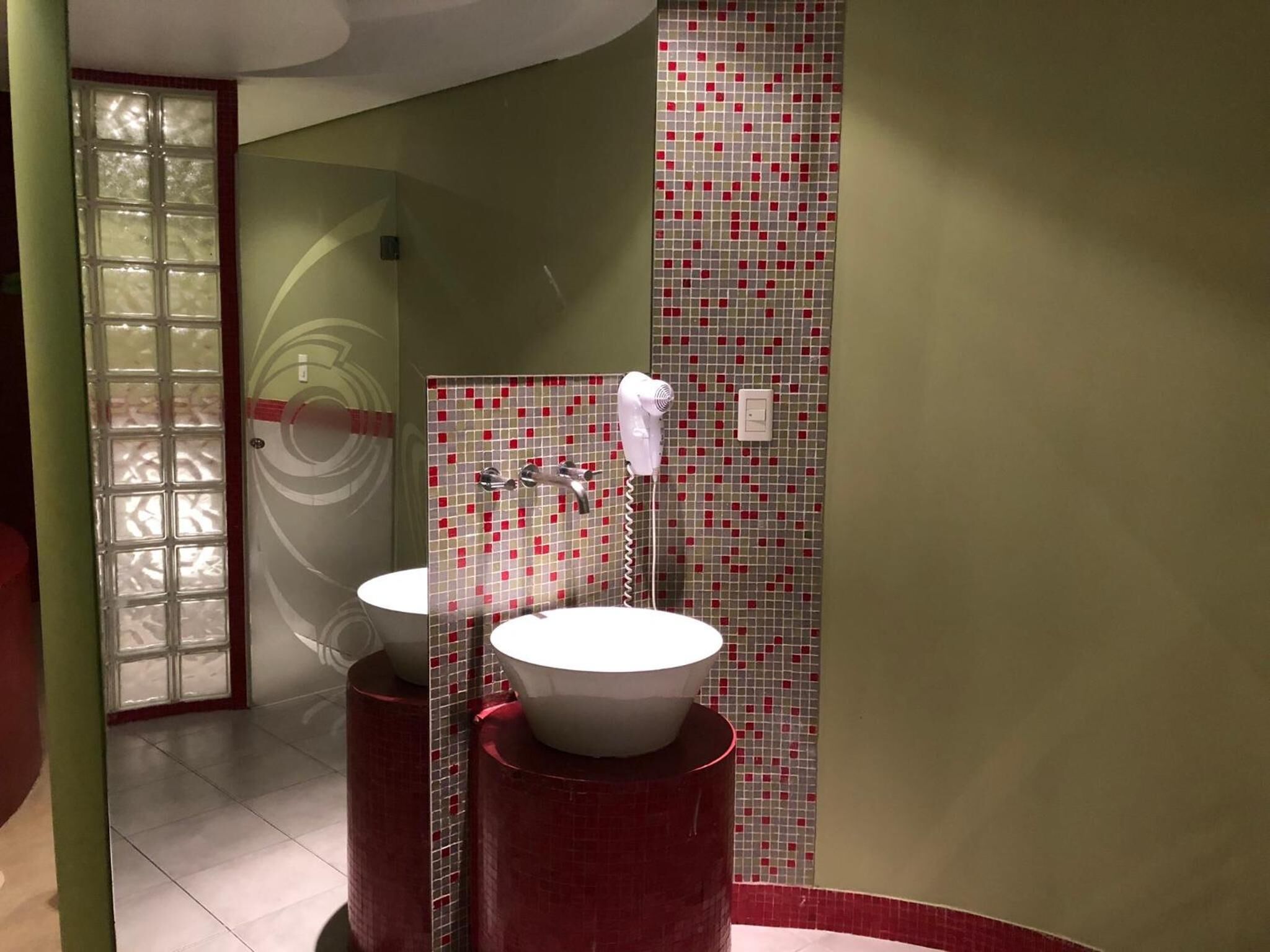 Photo - Uman Hotel -Motel-