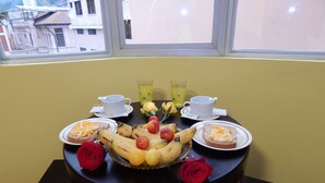 Breakfast area - Hostal Eura (Quito)
