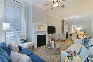 Televisión de pantalla plana