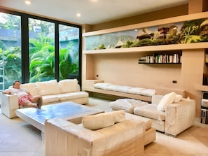 TV - Art District (Santa Marta)