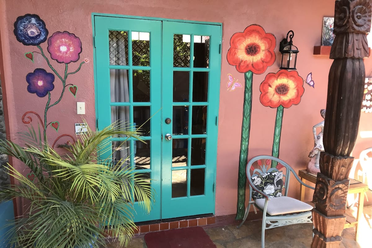 Room, Multiple Beds, Courtyard View | Terrace/patio
