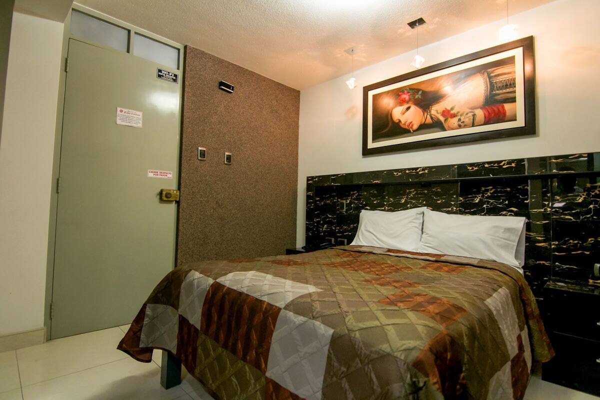 In-room safe, blackout curtains, free WiFi, bed sheets