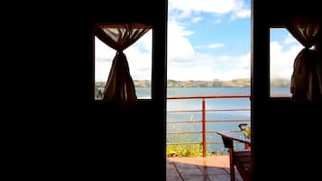 Traditional Cabin, Lake View, Lakeside | Lake view