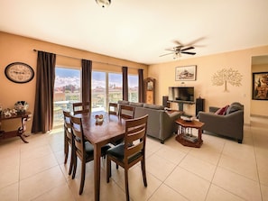 Premium bedding, individually decorated, individually furnished - Amazing Luxury Ocean View Condo (Puerto Peñasco)