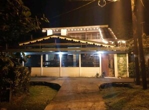 住宿正面