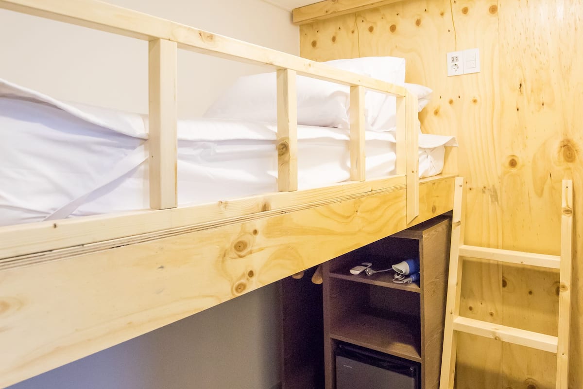Single Room, No Windows | Iron/ironing board, free WiFi, bed sheets
