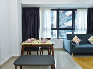 Classic Condo | In-room dining