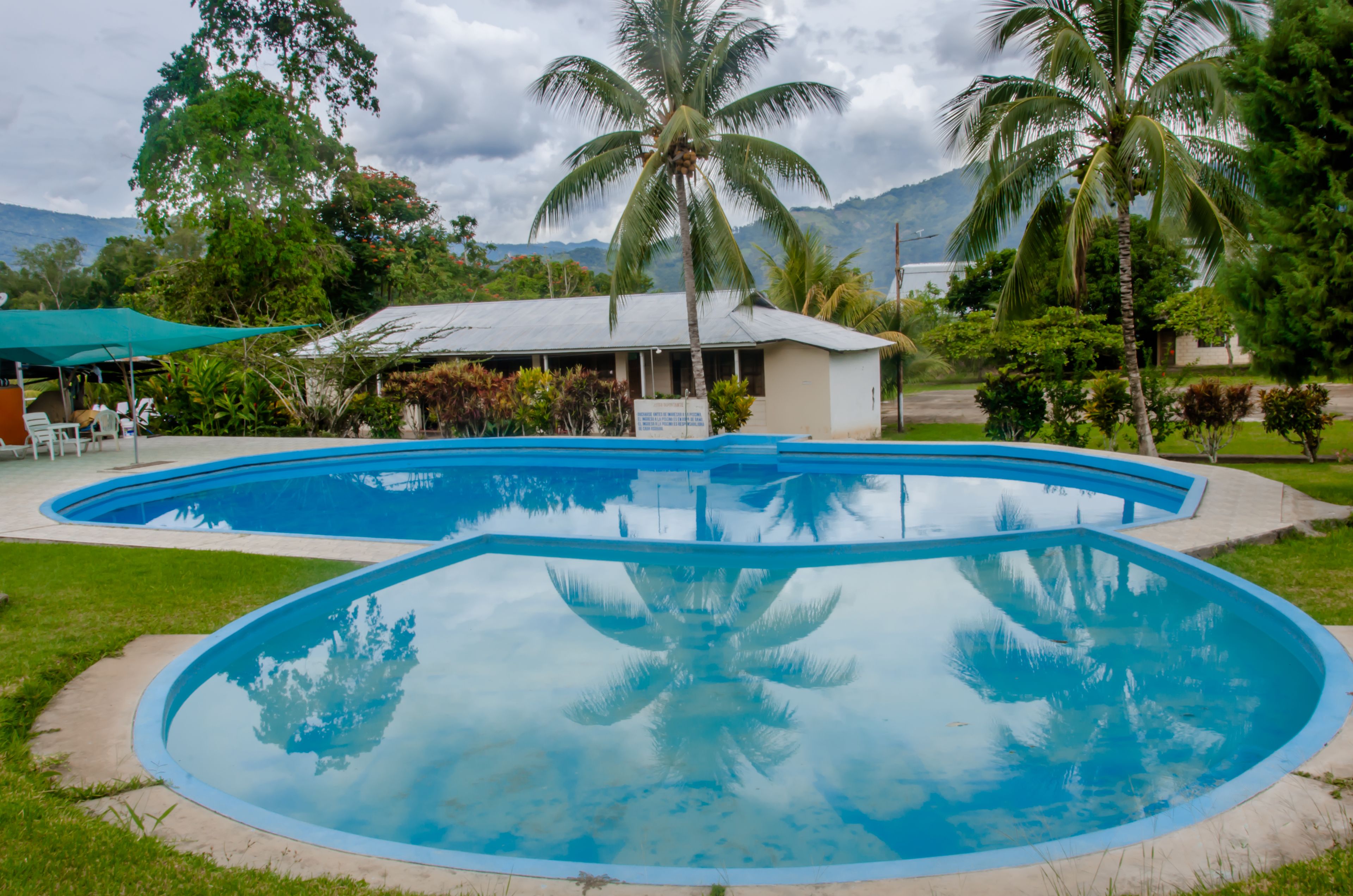 2 outdoor pools, open 8:00 AM to 10:00 PM, sun loungers