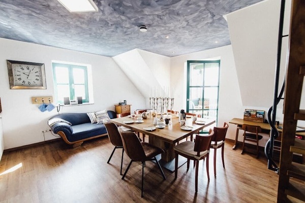 Ferienwohnung "Sternenhimmel" mit Balkon-wohnraum-sternenhimmel