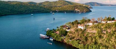 Vitorlázási lehetőség, kajakozás és motorcsónakázás