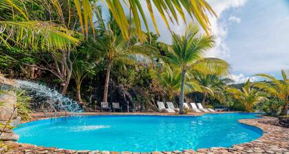 Marina del Sol Resort & Yacht Club