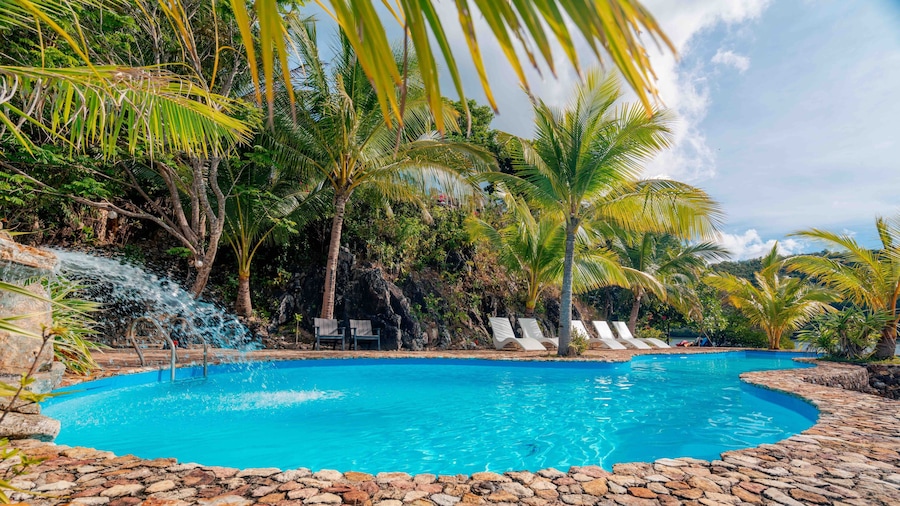 Marina del Sol Resort & Yacht Club