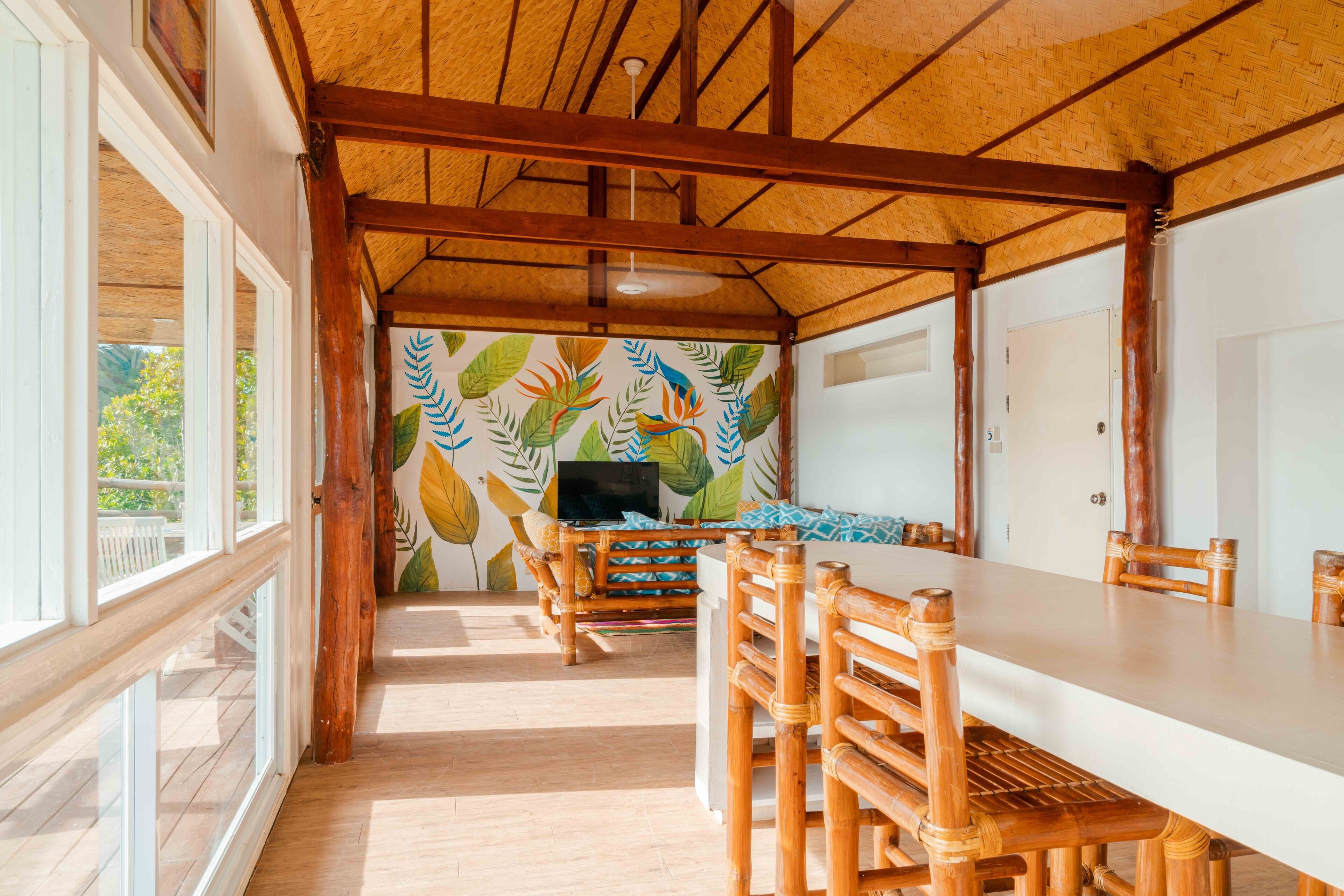 casita, sea view | in-room dining
