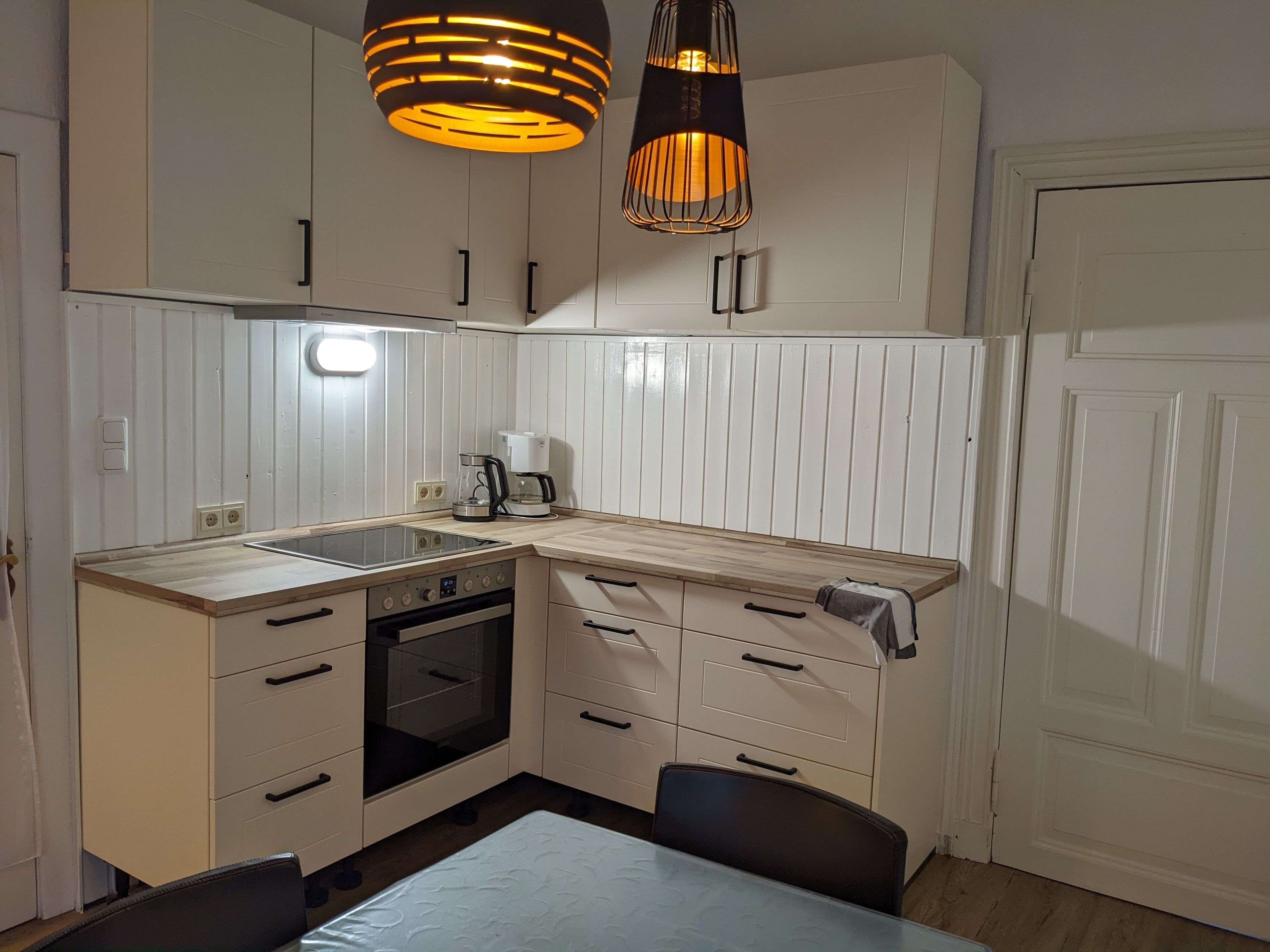 Kühlschrank, Ofen, Herdplatte, Geschirrspüler