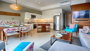 Spacious, open layout with colorful Mexican vibes
