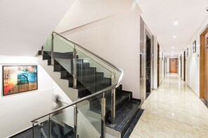 Terrace/patio - Aura One Hotel (Kanayannur)