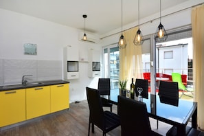 In-room dining