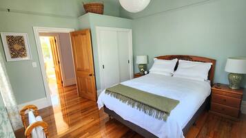 Nhà dành cho gia đình, 3 phòng ngủ | 3 phòng ngủ, bộ trải giường bằng vải cotton Ai Cập