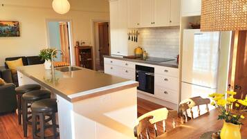 Nhà dành cho gia đình, 3 phòng ngủ | Bếp riêng | Tủ lạnh, ấm điện