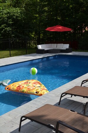 Ulkouima-allas, lämmitetty uima-allas