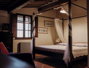 1 chambre, Wi-Fi gratuit, draps fournis