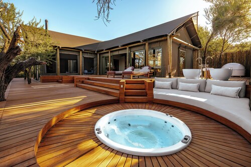 Kuganha Luxury Tented Camp