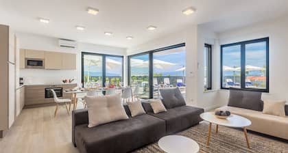 JAZZ at Rova Villa Luna