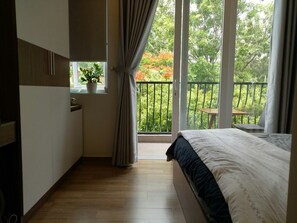 1 bedroom, premium bedding, down duvets, pillow-top beds - Spring Light Apartment (Ho Chi Minh City)