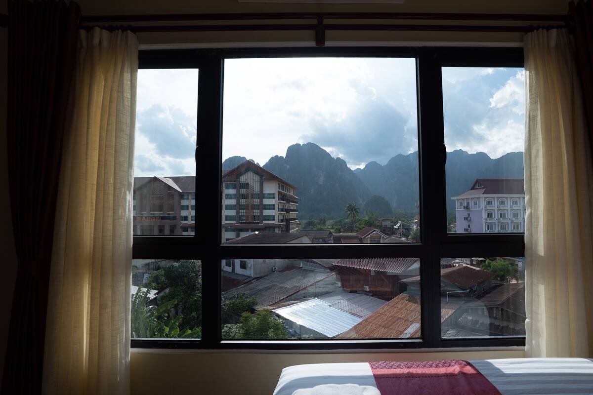 superior double room | minibar, in-room safe, desk, blackout curtains